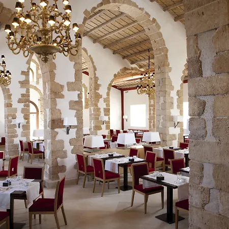 ホテル Donnafugata Golf &