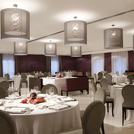 Donnafugata Golf & ホテル