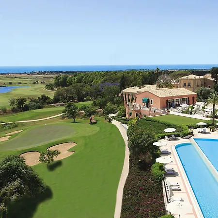 ホテル Donnafugata Golf &