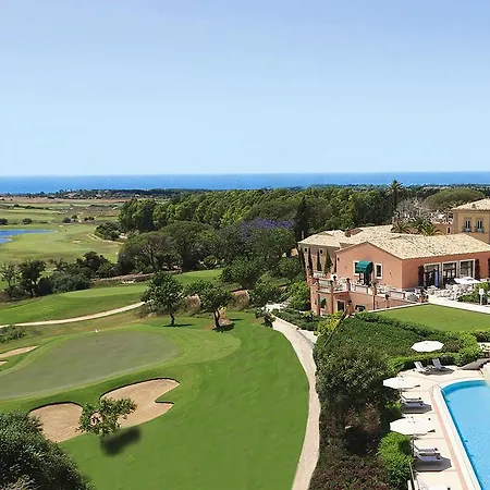 Donnafugata Golf & Отель